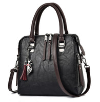 Borsa a mano e tracolla vintage serie linear da donna in similpelle Modello Cristina serie economica
