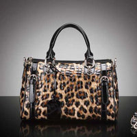 Borsa a mano con stampa leopardata, alla moda modello Dione consegna in 15 giorni prenotala ora BELLISSIMA E UNICA
