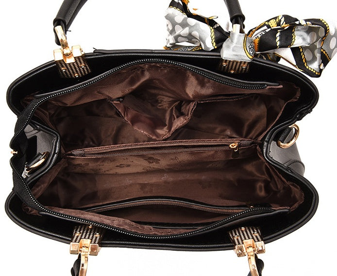 Borsa Donna a mano o tracolla vari colori modello Eliana serie economica COLORE NERO E KAKHI PRONTA CONSEGNA