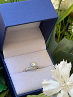 Anello in argento sterling 925 con corona da principessa e moissanite da 1 carato autoregolabile FANTASTICO