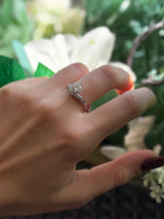 Anello in argento sterling 925 con corona da principessa e moissanite da 1 carato autoregolabile FANTASTICO