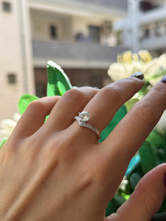 Anello in argento sterling 925 con corona da principessa e moissanite da 1 carato autoregolabile FANTASTICO