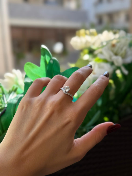 Anello in argento sterling 925 con corona da principessa e moissanite da 1 carato autoregolabile FANTASTICO