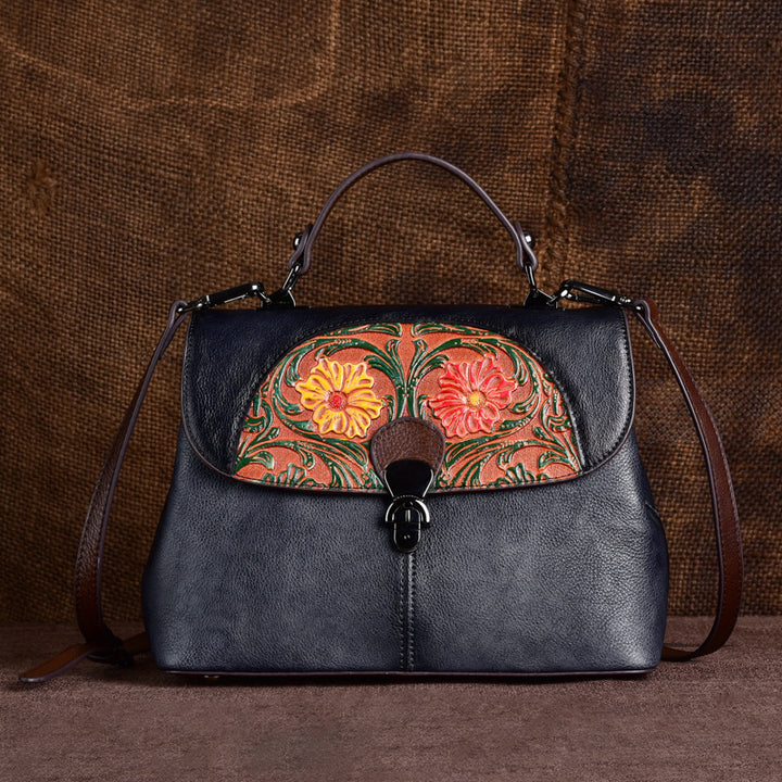 Retro Embossed Portable Diagonal Handbag with Hand Print, Limited Edition Leather Model SISSY NERO