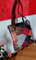 Borsa da donna in pelle con cuciture alla moda, borsa monospalla verticale modello Vesta