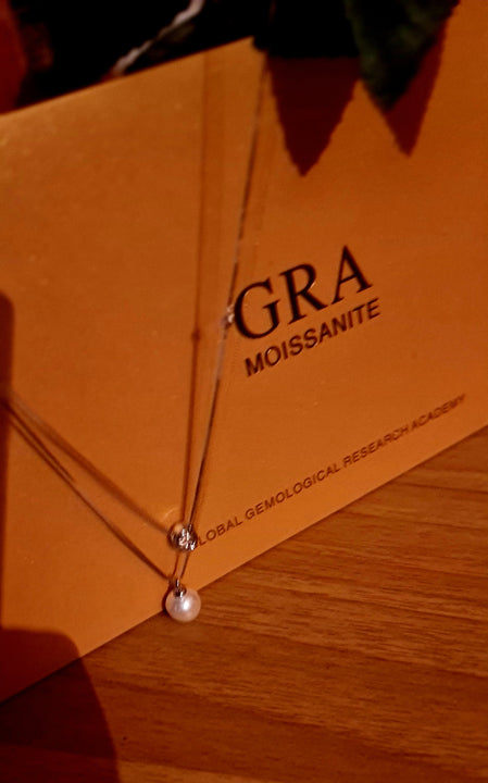 Collana in argento con catena a doppio strato e 50 punti di moissanite