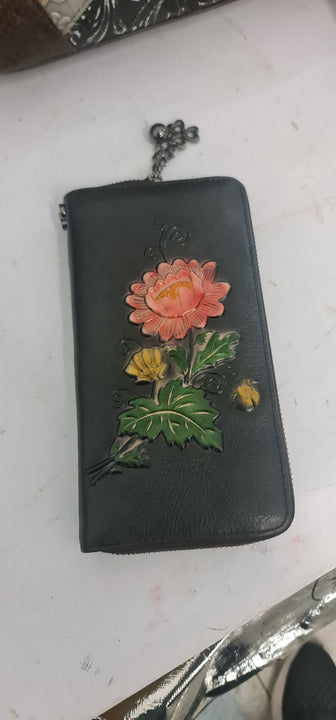 Exclusive women's wallet in Mahena collection leather FLOWERS MODEL BROWN OR BLACK