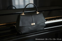 compact and organized AISLA bag French design