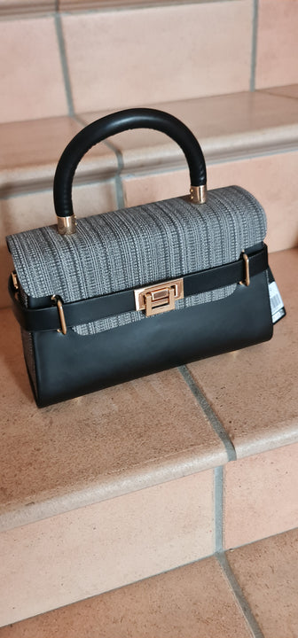 Borsa  intrecciata modello Lysia piccole dimensioni