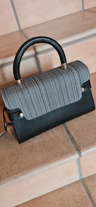 Borsa  intrecciata modello Lysia piccole dimensioni