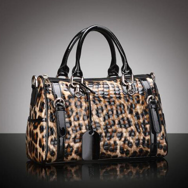 Borsa a mano con stampa leopardata, alla moda modello Dione consegna in 15 giorni prenotala ora BELLISSIMA E UNICA