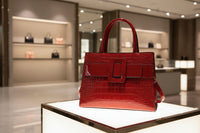 Versatile women's bag with a fashionable personality CHEYENNE MODEL