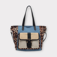 Shopper bag with handle, shoulder strap, front pocket, leopard print Hunter MODEL
