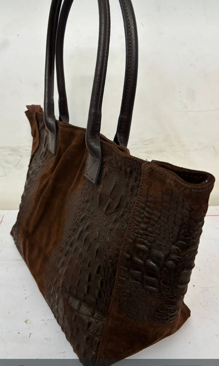 Borsa Lola Pelle Made in Italy effetto scamosciato Bellissima