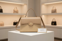 Vanessa handbag ELEGANT WITHOUT COMPROMISE French design