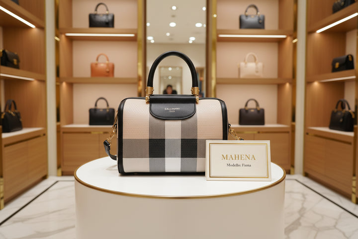 Fiona bag with classic tartan pattern